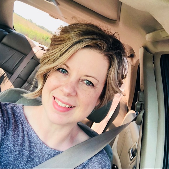 Meet your Posher, Tamara - Picture 1 of 1